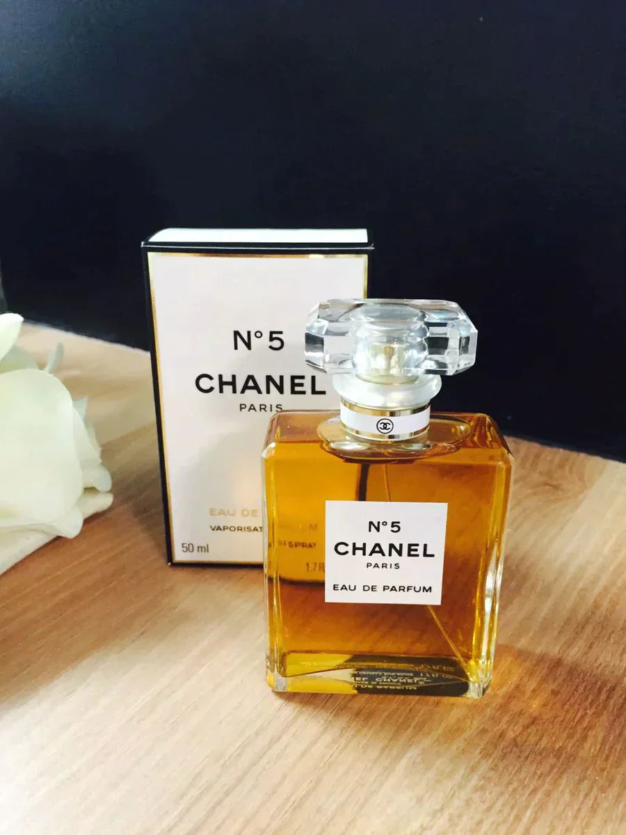 Chanel No. 5 – Eau de Parfum for Women – 100 ml